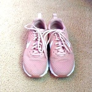 Running shoes